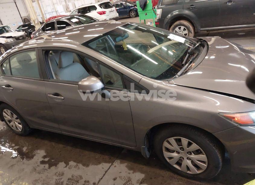 Photo 13 of 2012 Honda Civic SDN LX (VIN 19XFB2F59CE371706)