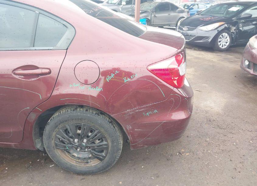 Photo 5 of 2012 Honda Civic SDN LX (VIN 19XFB2F59CE389557)