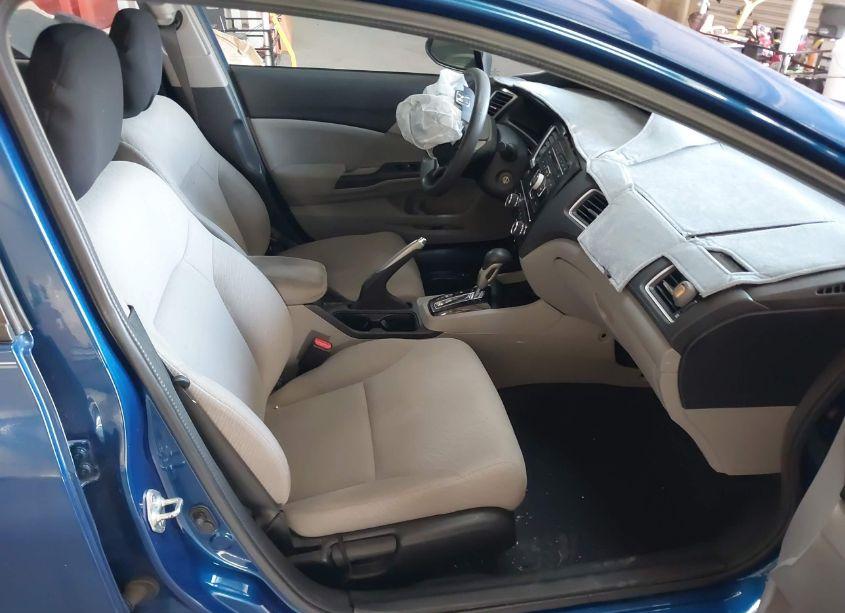 Photo 5 of 2013 Honda Civic LX (VIN 19XFB2F59DE005357)