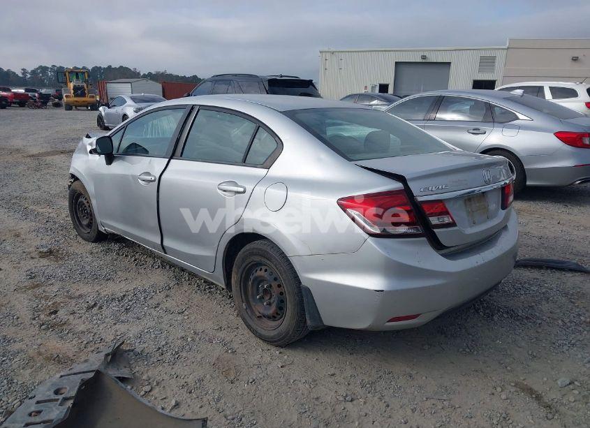 Photo 3 of 2013 Honda Civic LX (VIN 19XFB2F59DE009702)