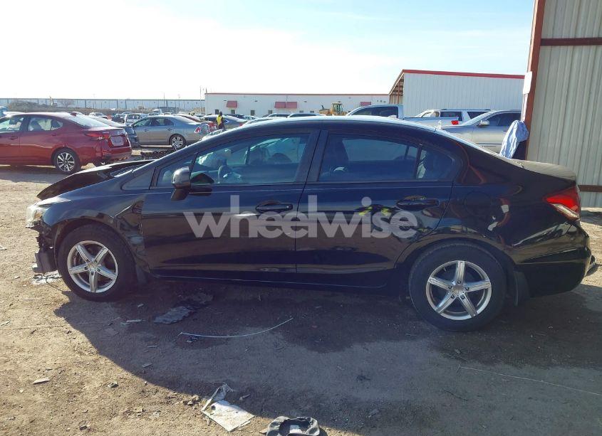 Photo 15 of 2013 Honda Civic LX (VIN 19XFB2F59DE013295)
