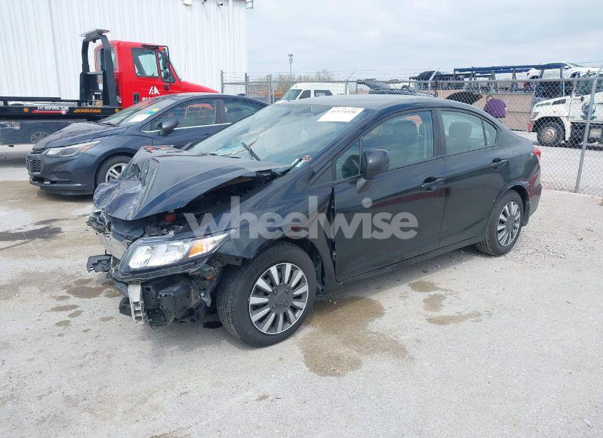 Photo 2 of 2013 Honda Civic LX (VIN 19XFB2F59DE019307)