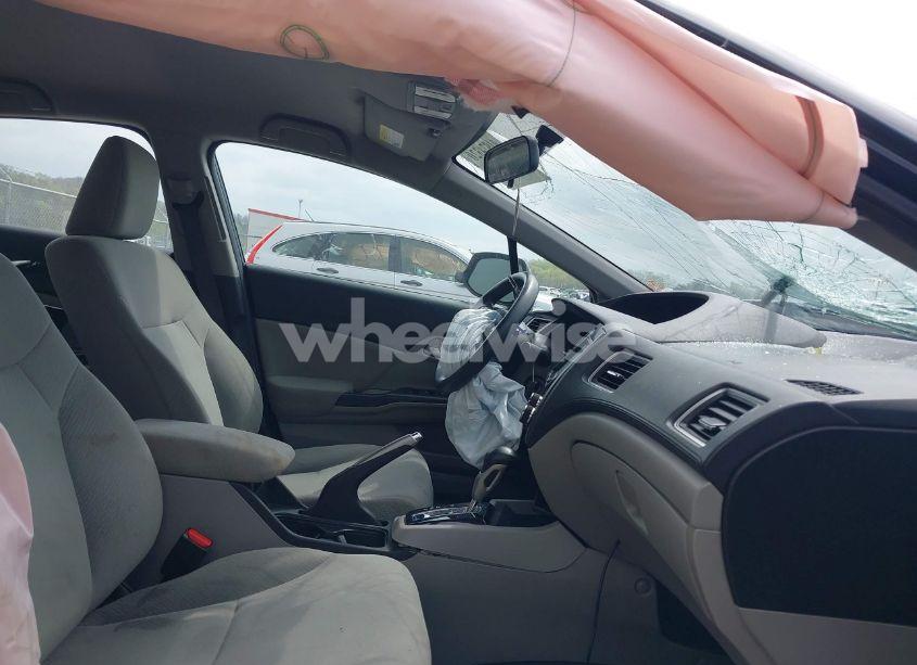 Photo 5 of 2013 Honda Civic LX (VIN 19XFB2F59DE019307)