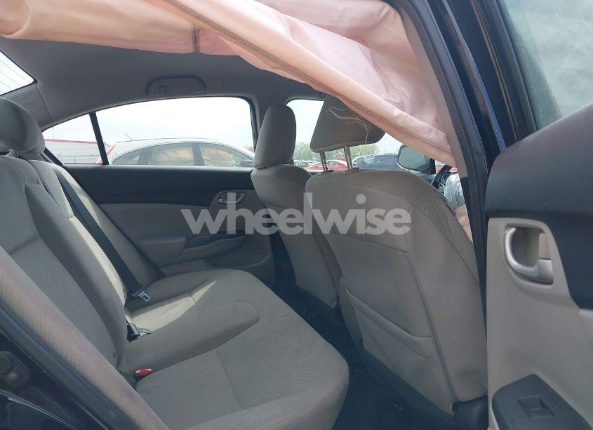 Photo 8 of 2013 Honda Civic LX (VIN 19XFB2F59DE019307)