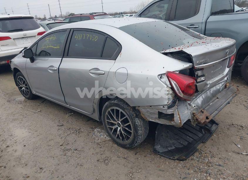 Photo 3 of 2013 Honda Civic LX (VIN 19XFB2F59DE034230)