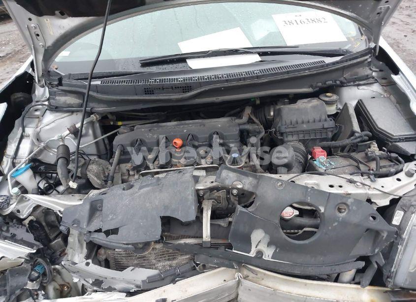 Photo 10 of 2013 Honda Civic LX (VIN 19XFB2F59DE043753)