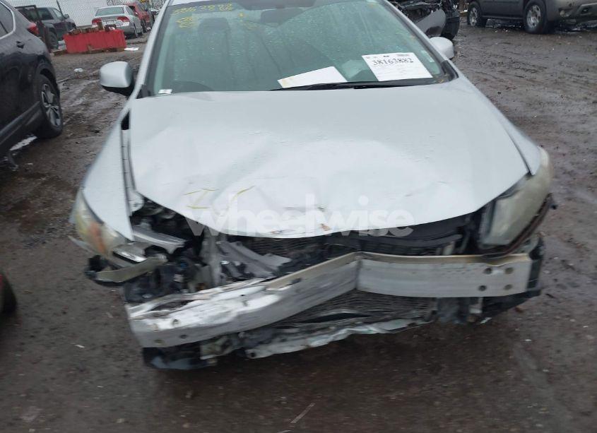 Photo 13 of 2013 Honda Civic LX (VIN 19XFB2F59DE043753)