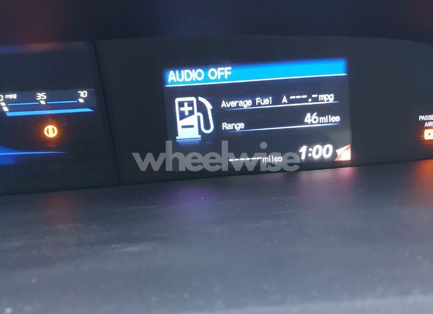 Photo 16 of 2013 Honda Civic LX (VIN 19XFB2F59DE043753)