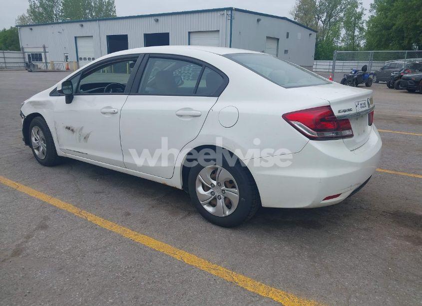 Photo 3 of 2013 Honda Civic LX (VIN 19XFB2F59DE096842)