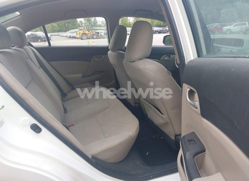 Photo 8 of 2013 Honda Civic LX (VIN 19XFB2F59DE096842)