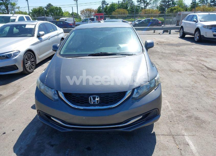 Photo 12 of 2013 Honda Civic LX (VIN 19XFB2F59DE097151)