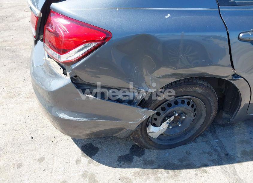 Photo 6 of 2013 Honda Civic LX (VIN 19XFB2F59DE097151)