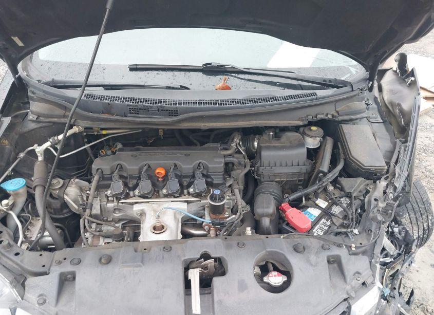 Photo 10 of 2013 Honda Civic LX (VIN 19XFB2F59DE100243)