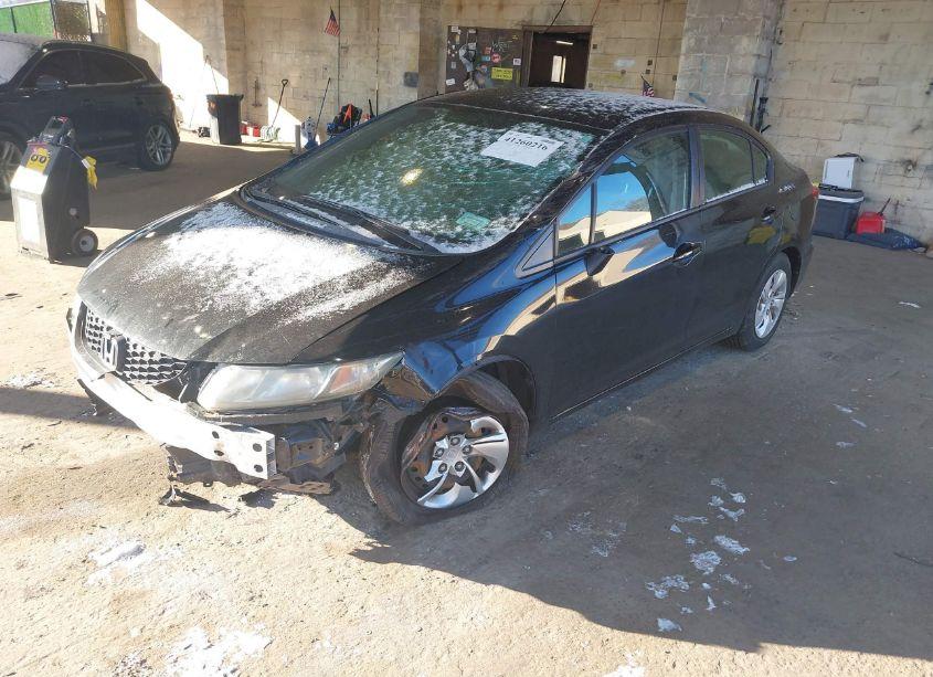 Photo 2 of 2013 Honda Civic LX (VIN 19XFB2F59DE217109)