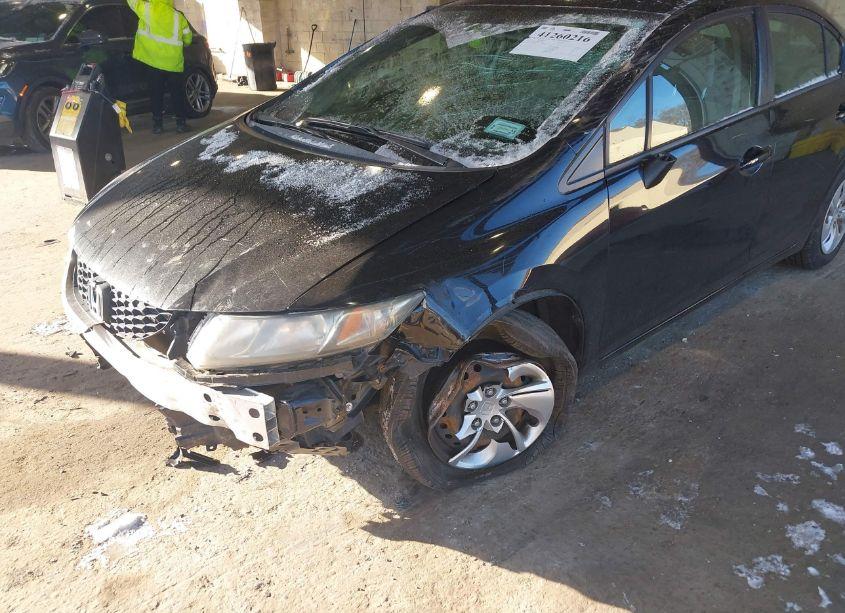 Photo 6 of 2013 Honda Civic LX (VIN 19XFB2F59DE217109)