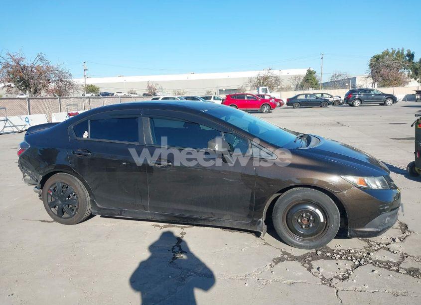 Photo 13 of 2013 Honda Civic LX (VIN 19XFB2F59DE224156)