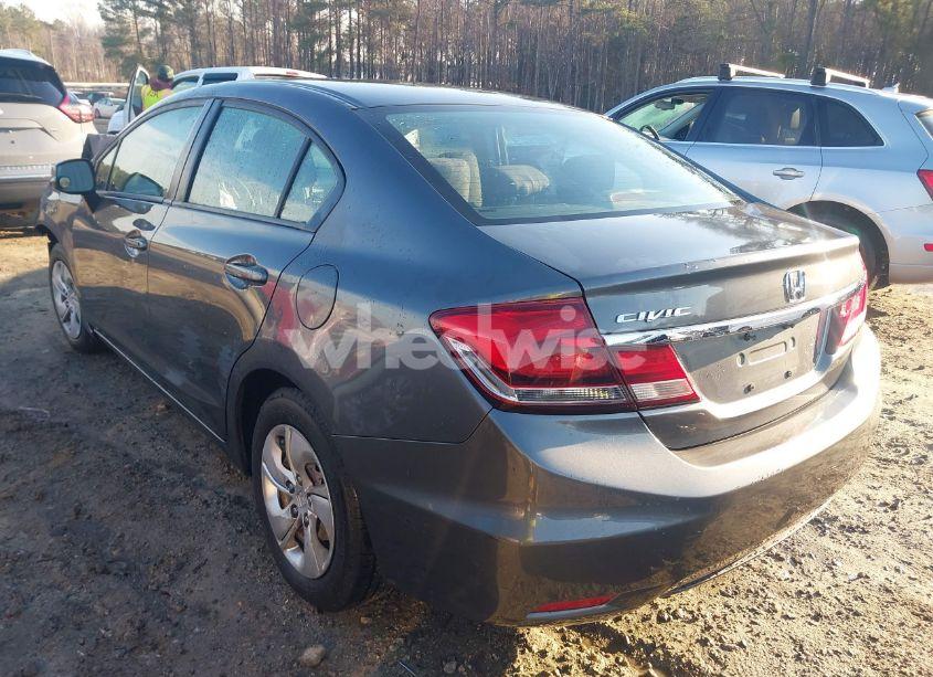 Photo 3 of 2013 Honda Civic LX (VIN 19XFB2F59DE227462)