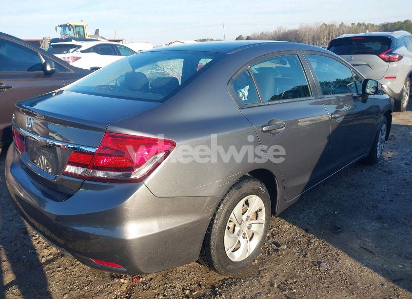 Photo 4 of 2013 Honda Civic LX (VIN 19XFB2F59DE227462)