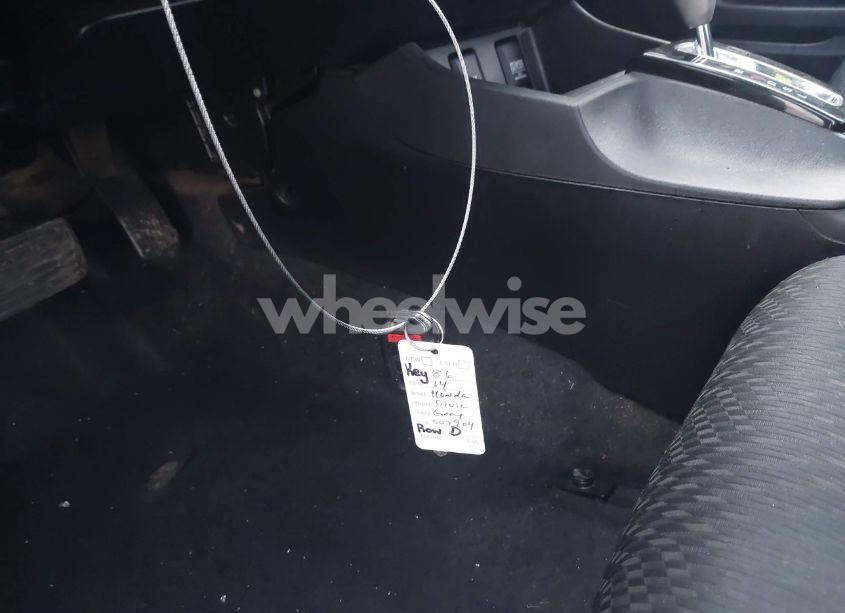 Photo 11 of 2014 Honda Civic LX (VIN 19XFB2F59EE007904)