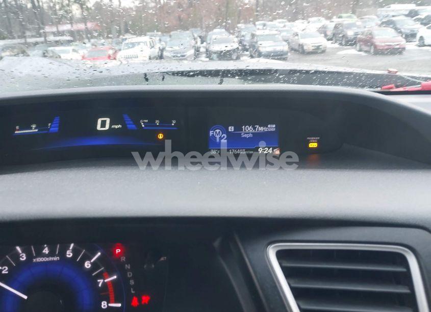 Photo 15 of 2014 Honda Civic LX (VIN 19XFB2F59EE007904)