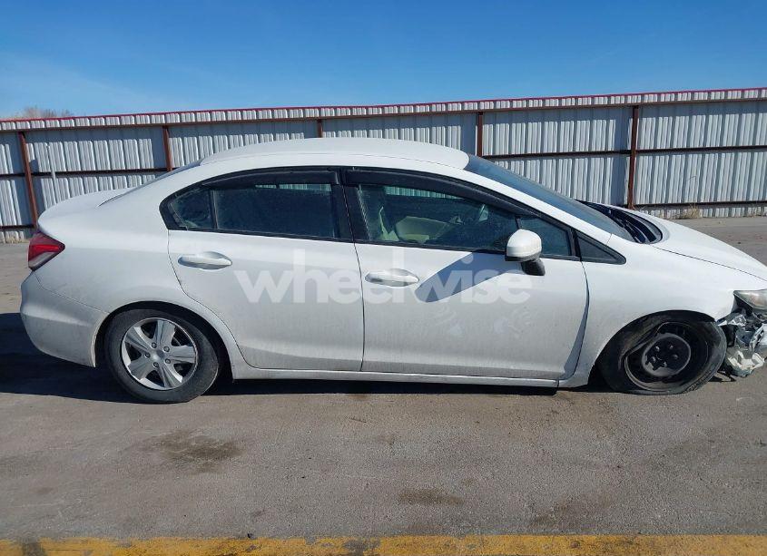Photo 13 of 2014 Honda Civic LX (VIN 19XFB2F59EE008793)