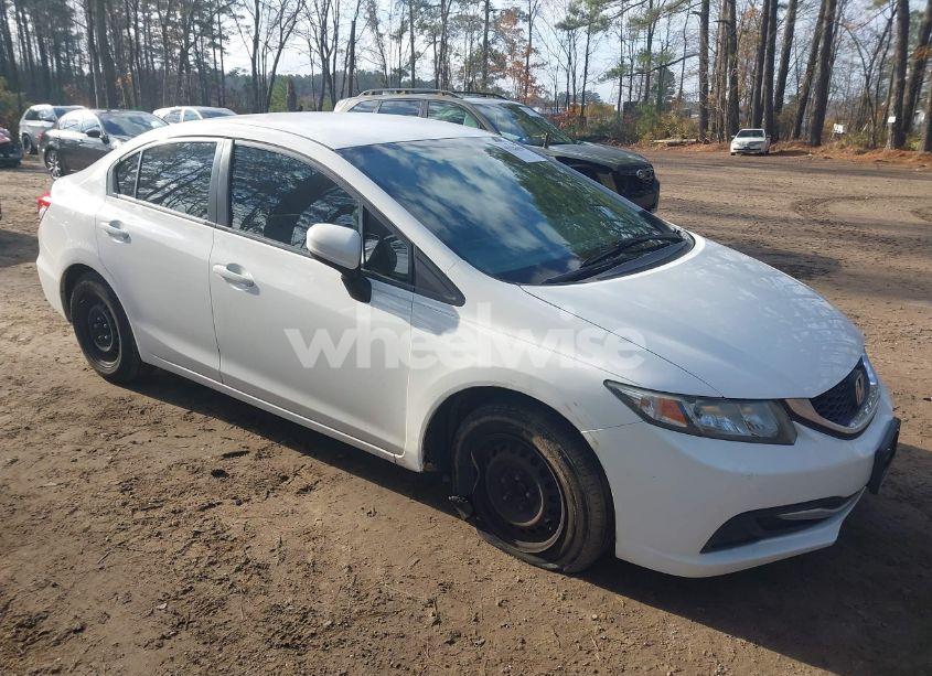 2014 Honda Civic LX (VIN 19XFB2F59EE011029) main photo