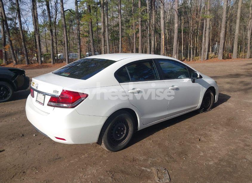 Photo 4 of 2014 Honda Civic LX (VIN 19XFB2F59EE011029)