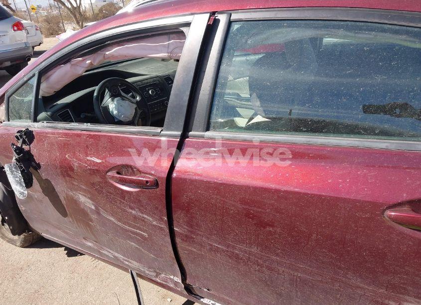 Photo 13 of 2014 Honda Civic LX (VIN 19XFB2F59EE017431)