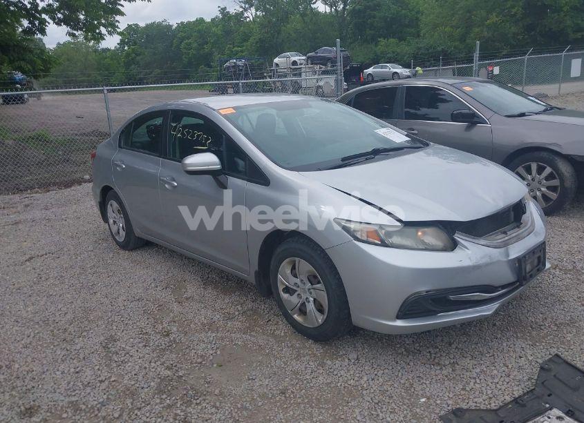 2014 Honda Civic LX (VIN 19XFB2F59EE055189) main photo