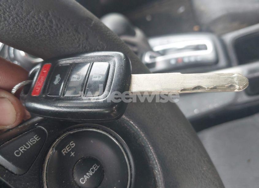 Photo 11 of 2014 Honda Civic LX (VIN 19XFB2F59EE055189)