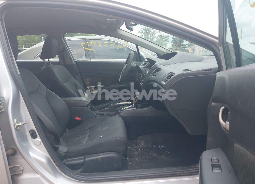 Photo 5 of 2014 Honda Civic LX (VIN 19XFB2F59EE055189)