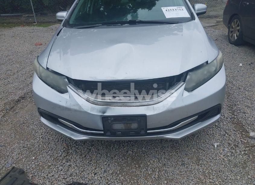Photo 6 of 2014 Honda Civic LX (VIN 19XFB2F59EE055189)