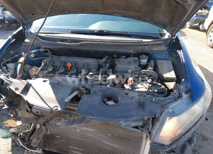 Photo 10 of 2014 Honda Civic LX (VIN 19XFB2F59EE069173)