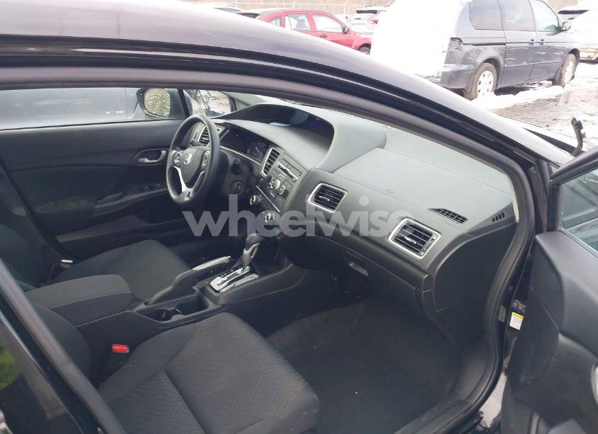 Photo 5 of 2014 Honda Civic LX (VIN 19XFB2F59EE069772)