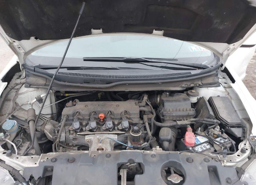 Photo 10 of 2014 Honda Civic LX (VIN 19XFB2F59EE202594)