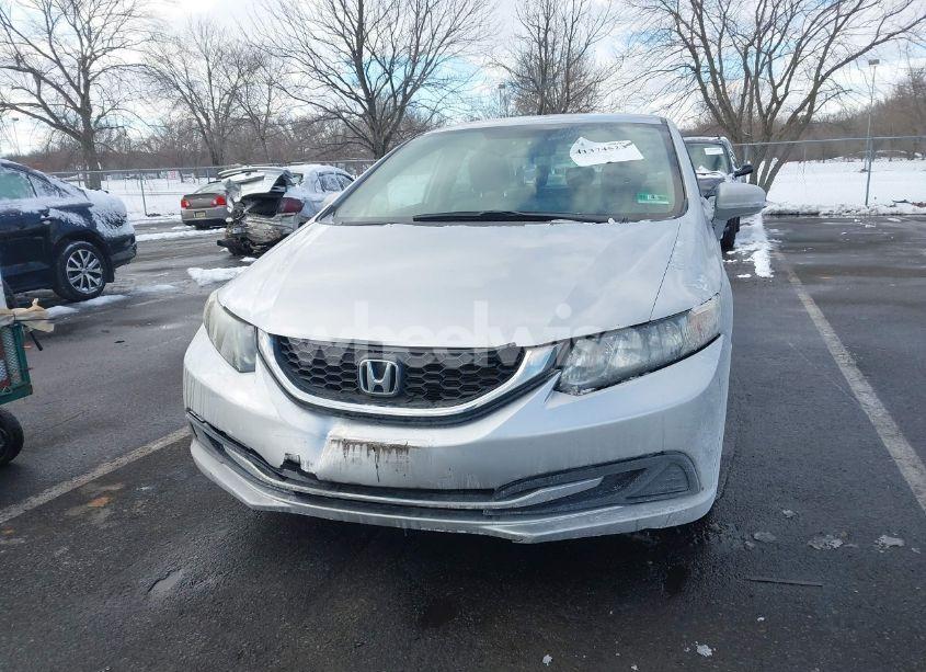 Photo 6 of 2014 Honda Civic LX (VIN 19XFB2F59EE203423)