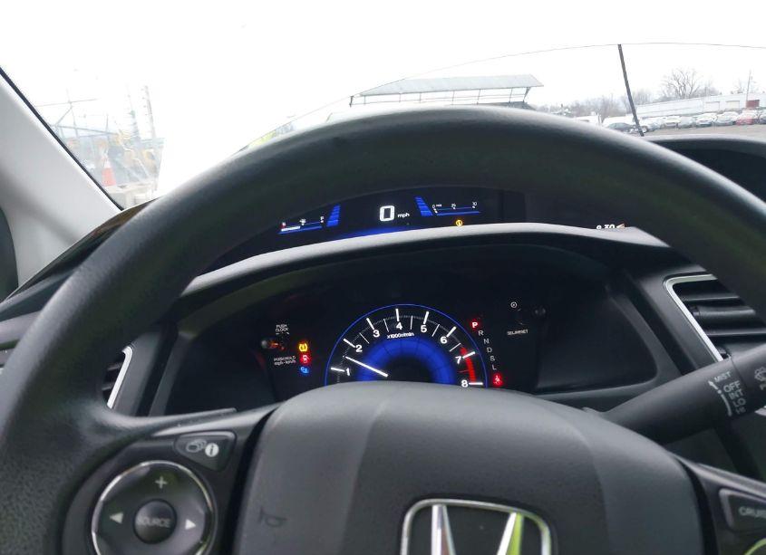 Photo 7 of 2014 Honda Civic LX (VIN 19XFB2F59EE227978)