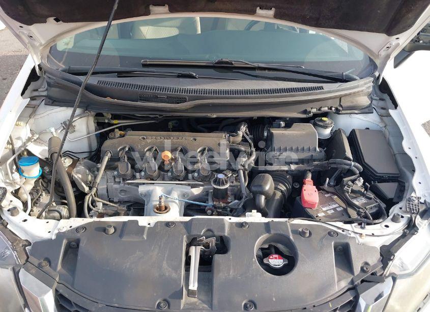 Photo 10 of 2014 Honda Civic LX (VIN 19XFB2F59EE234459)