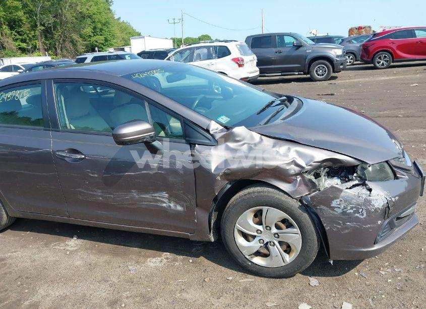 Photo 6 of 2014 Honda Civic LX (VIN 19XFB2F59EE235871)