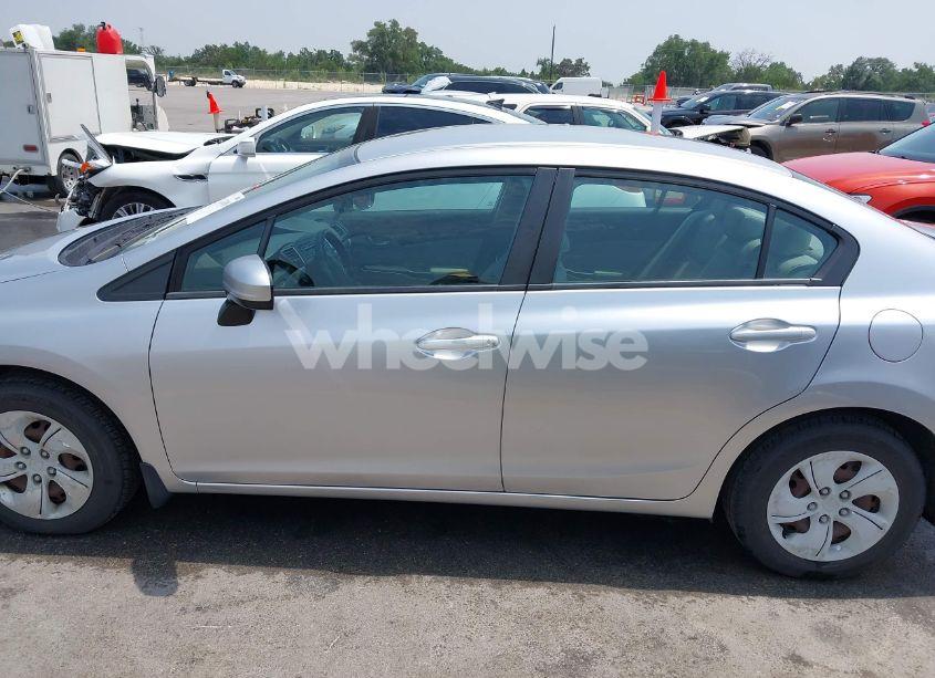Photo 14 of 2014 Honda Civic LX (VIN 19XFB2F59EE237314)