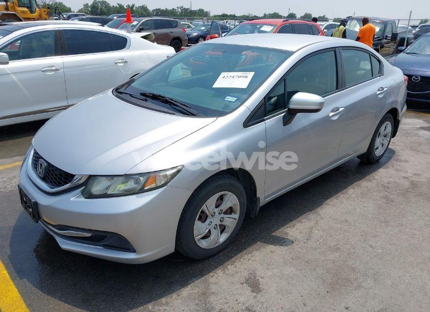 Photo 2 of 2014 Honda Civic LX (VIN 19XFB2F59EE237314)