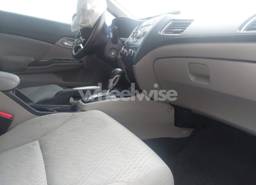 Photo 5 of 2014 Honda Civic LX (VIN 19XFB2F59EE241833)