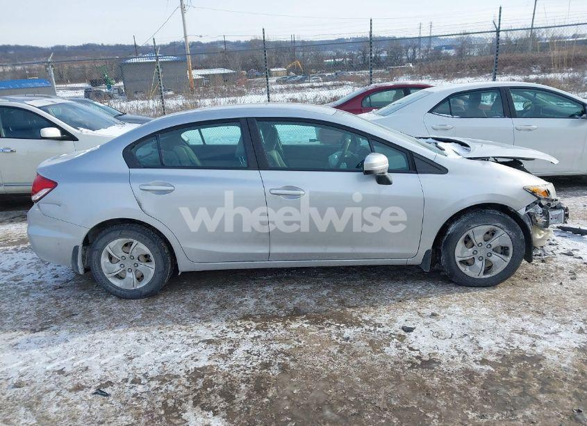 Photo 13 of 2014 Honda Civic LX (VIN 19XFB2F59EE243517)