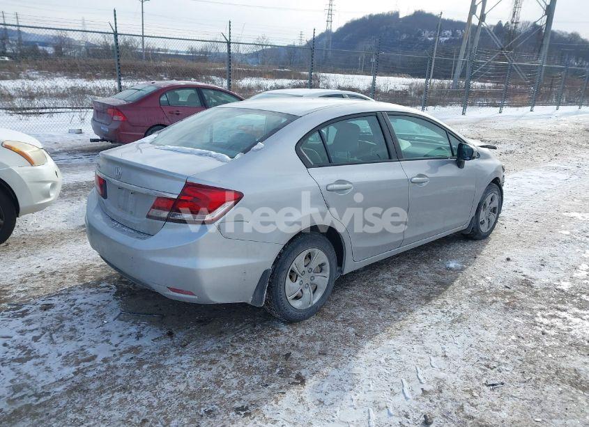 Photo 4 of 2014 Honda Civic LX (VIN 19XFB2F59EE243517)