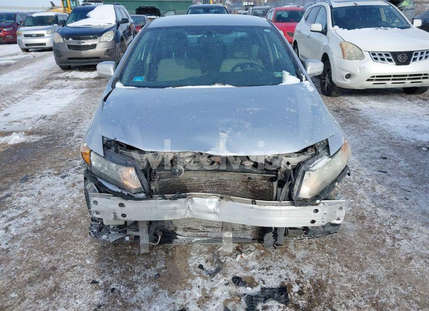 Photo 6 of 2014 Honda Civic LX (VIN 19XFB2F59EE243517)