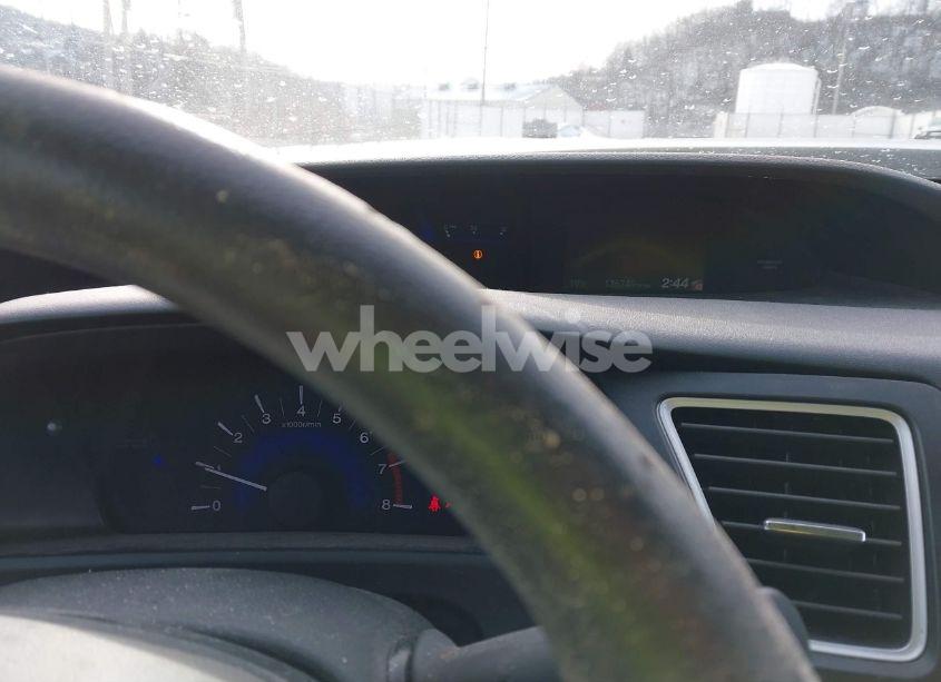 Photo 7 of 2014 Honda Civic LX (VIN 19XFB2F59EE243517)