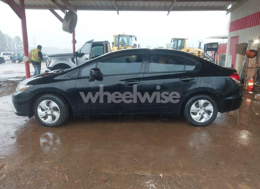 Photo 14 of 2015 Honda Civic LX (VIN 19XFB2F59FE005670)