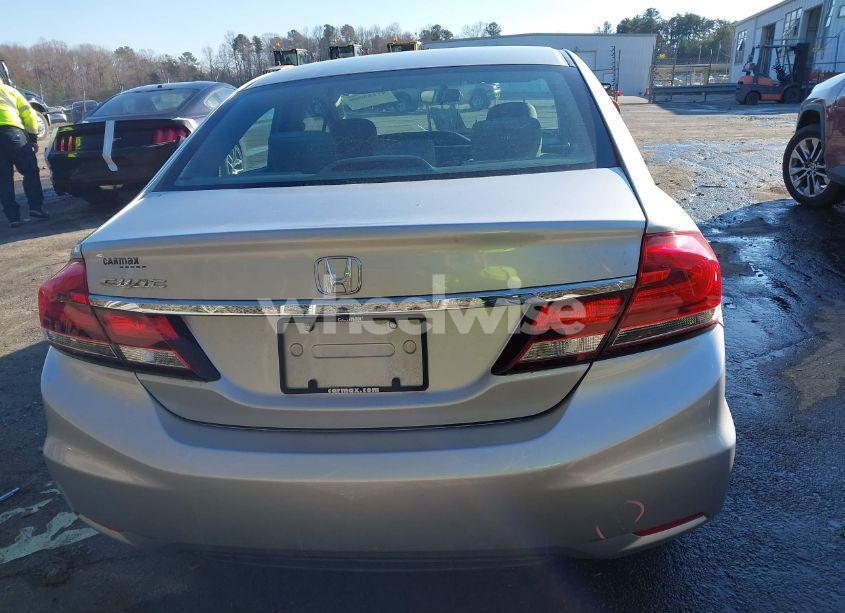Photo 16 of 2015 Honda Civic LX (VIN 19XFB2F59FE026339)