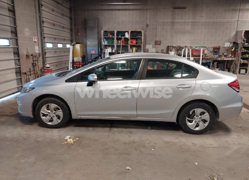 Photo 14 of 2015 Honda Civic LX (VIN 19XFB2F59FE046395)