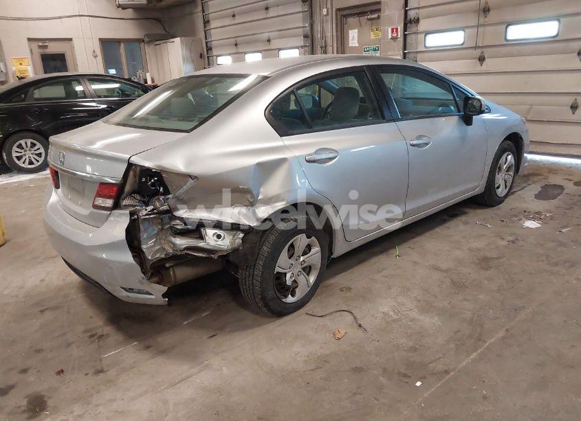 Photo 4 of 2015 Honda Civic LX (VIN 19XFB2F59FE046395)